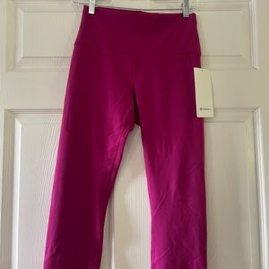 Lululemon wunder train size 8